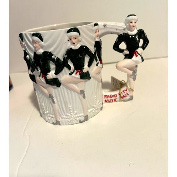 VTG NYC Radio City Rockettes Christmas Spectacular Mug NIB - Picture 1 of 3